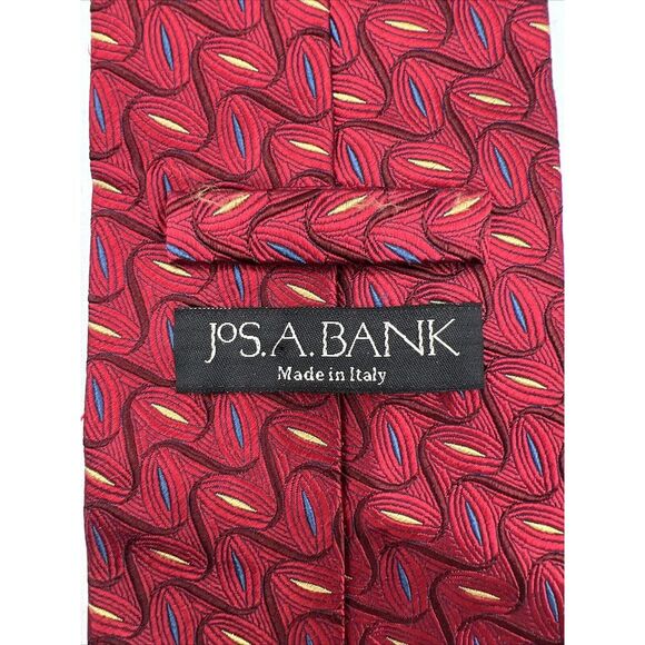 Jos. A. Bank Other - JOS. A. BANK Reserve Men's Silk Necktie ITALY Designer Geometric Red Multicolor
